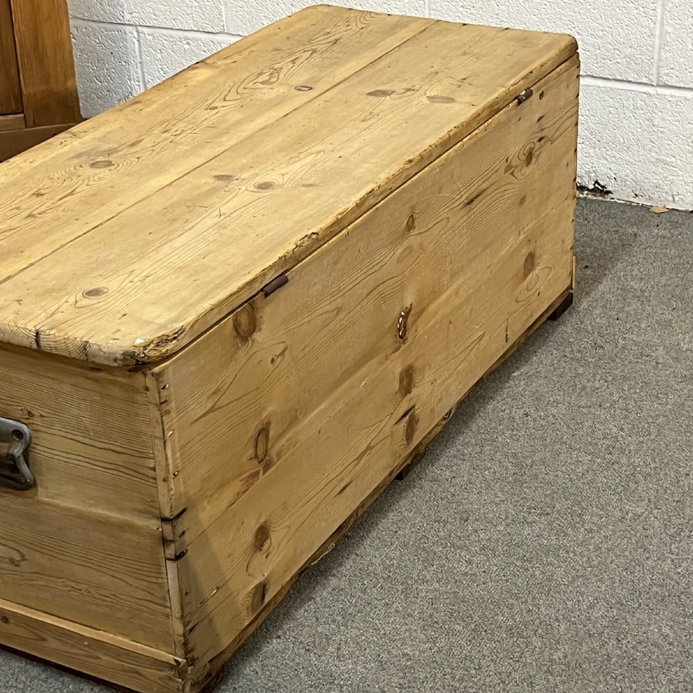 Long Old Rustic Pine Blanket Box View III