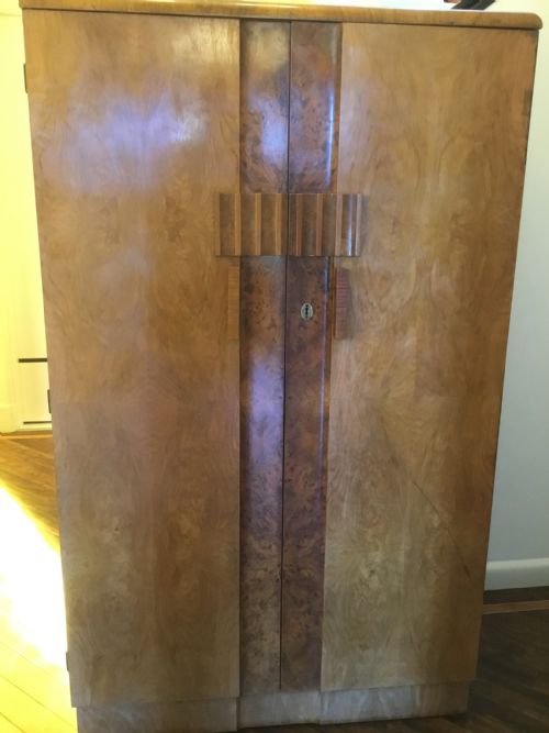 A Very Good Quality Art Deco Wardrobe
