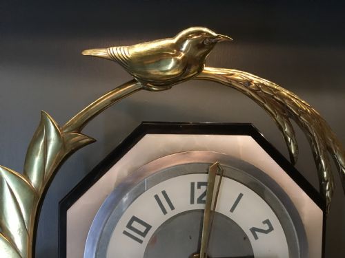 A FRENCH ART DECO MANTEL CLOCK - ADDITIONAL PHOTO 7