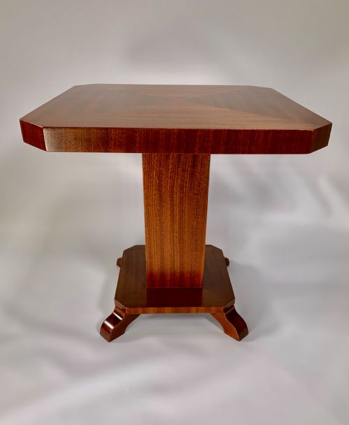 Art Deco Side/lamp Table
