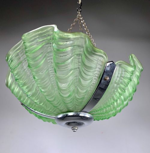 Art Deco Shell Light