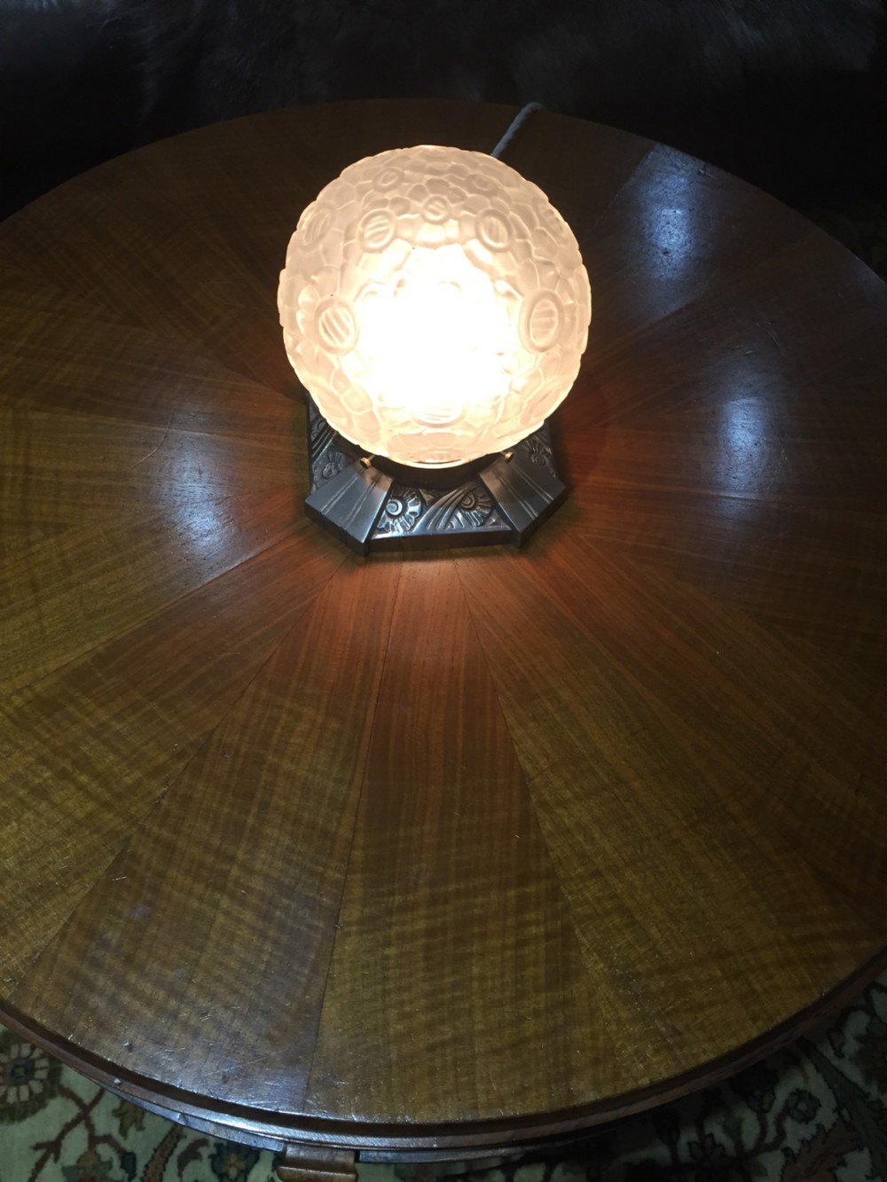 A French Art Deco Table Globe Table Light. View II