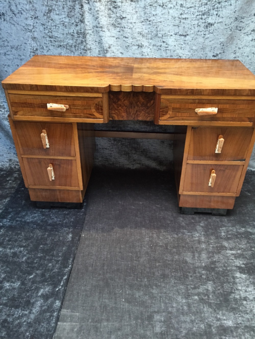 An Art Deco Desk View X
