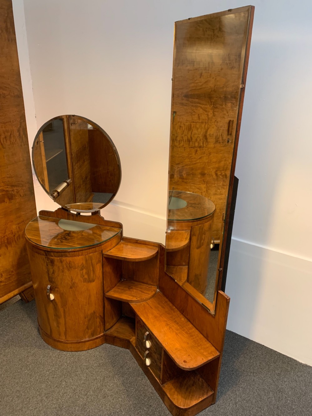 An Art Deco Dressing table.