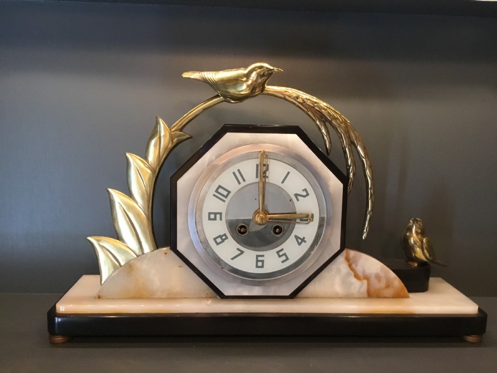 A French Art Deco Mantel Clock