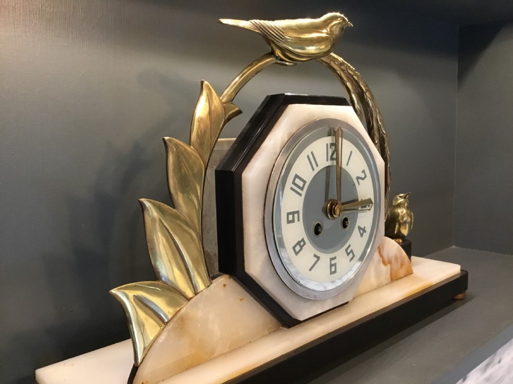 A French Art Deco Mantel Clock View V