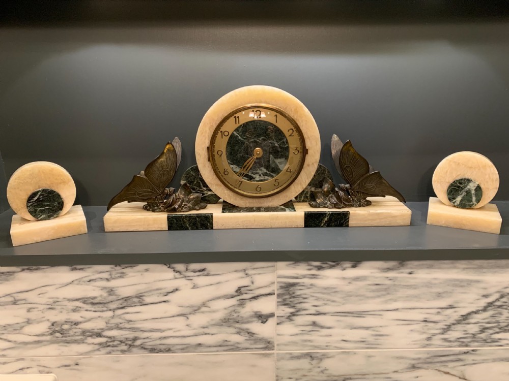A French Art Deco Mantel Clock View VI
