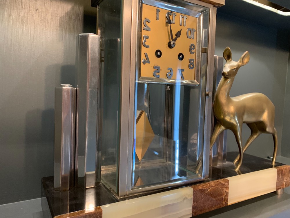 A French Art Deco Mantel Clock View V