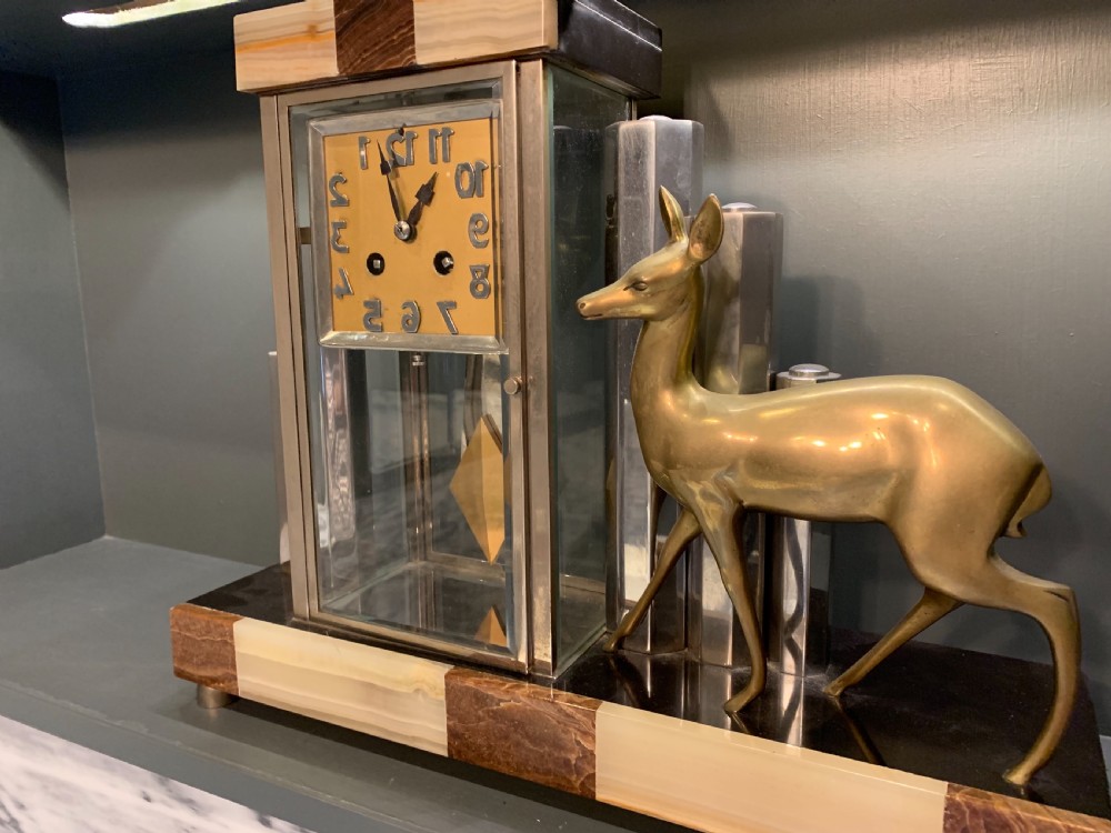 A French Art Deco Mantel Clock View VII