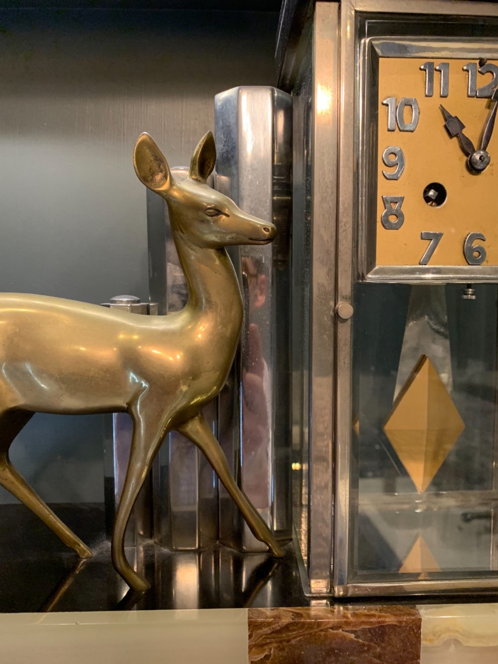 A French Art Deco Mantel Clock View VIII