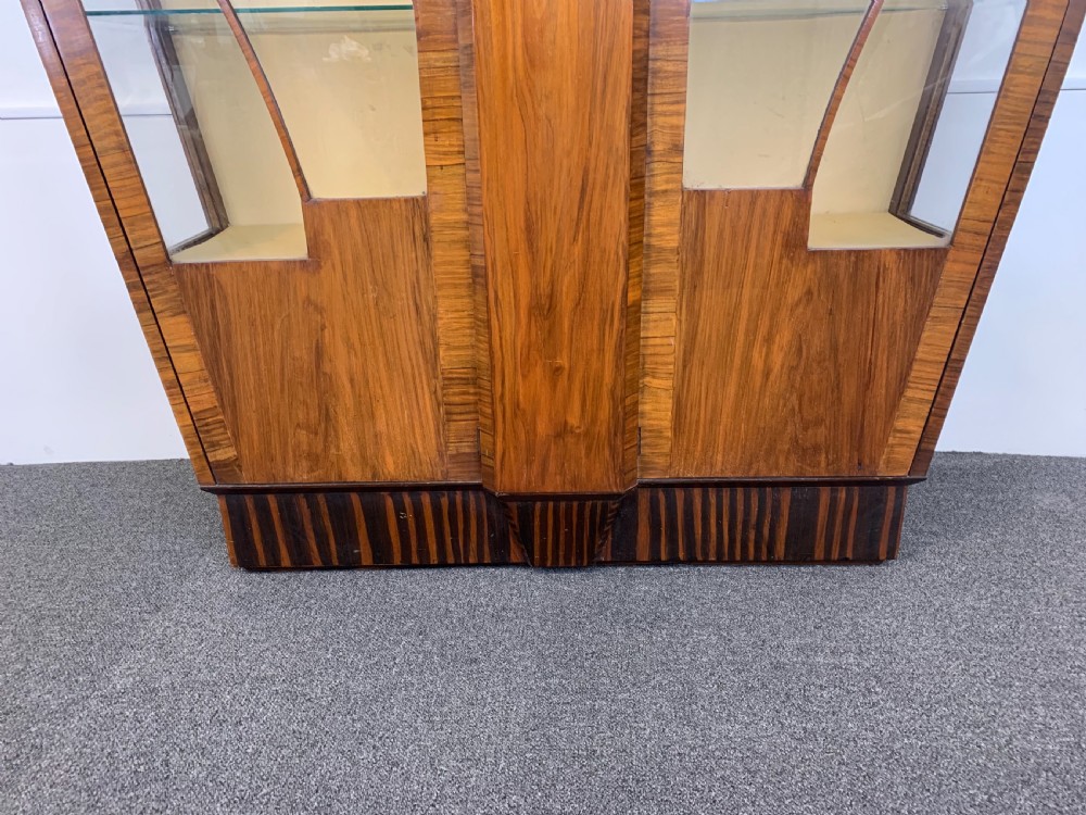 A French Art Deco Display Cabinet View III