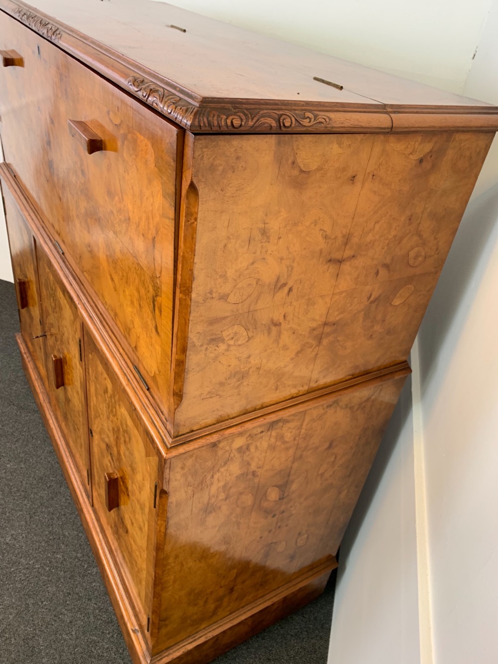 Art Deco Cocktail Cabinet View XVII