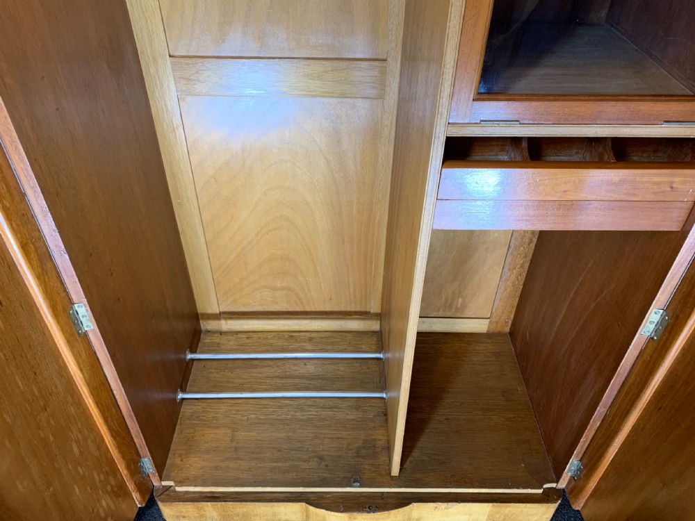 Art Deco Epstein Gentleman’s Wardrobe  View X