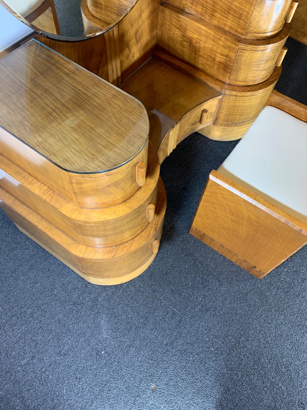 Art Deco Epstein Dressing Table and Stool View IX