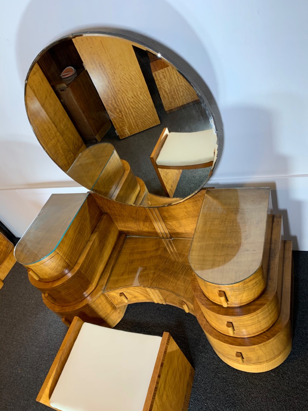 Art Deco Epstein Dressing Table and Stool View XI