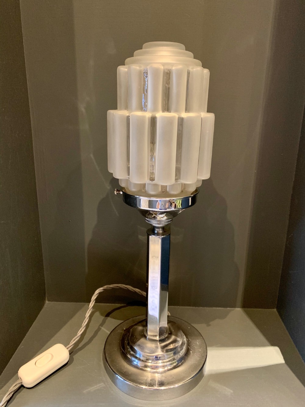 Art Deco Lamp View X