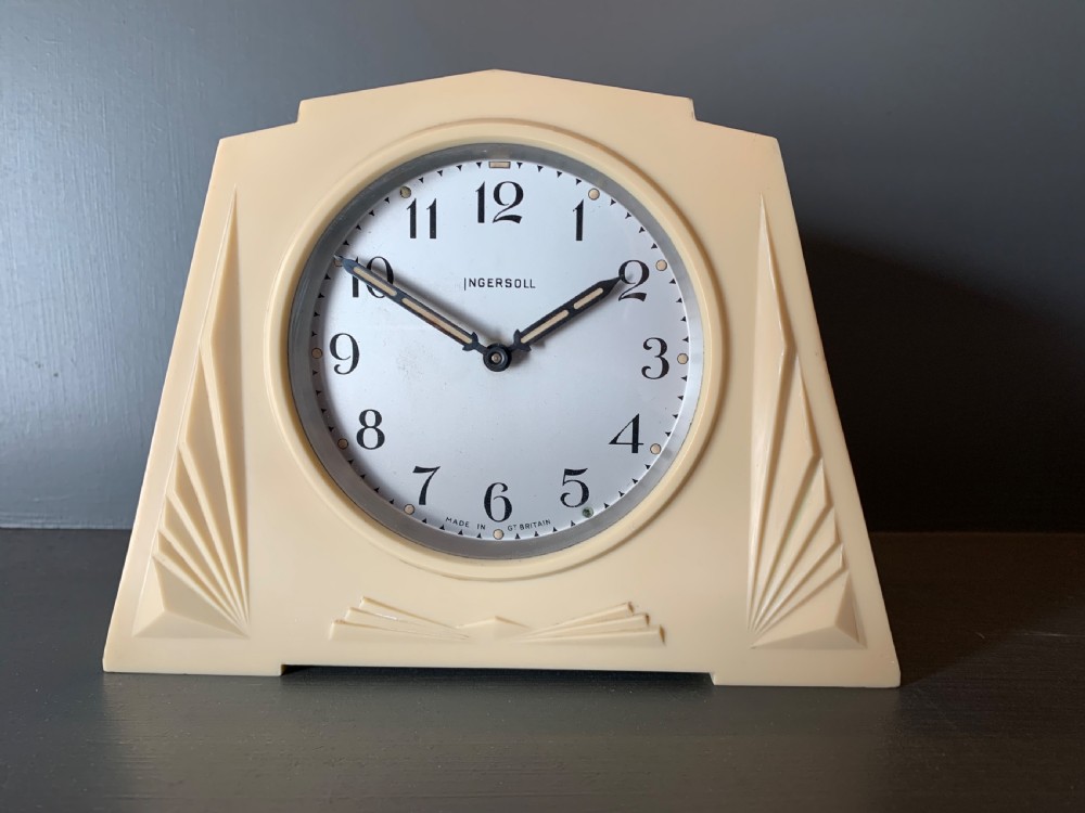 Art Deco Alarm Clock by Ingersoll View II