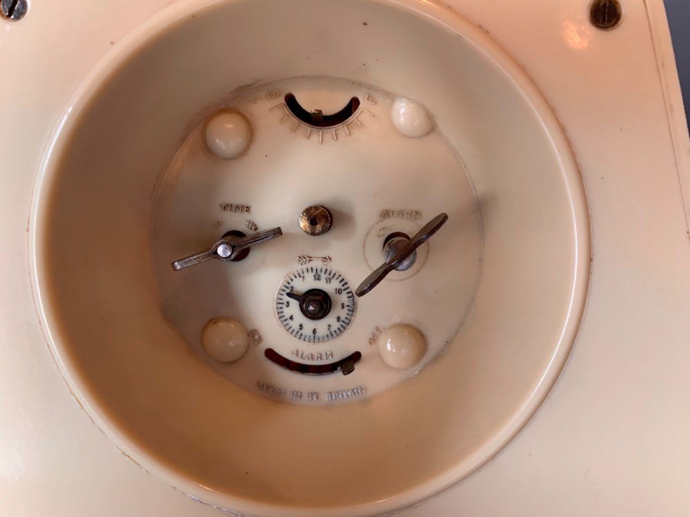 Art Deco Alarm Clock by Ingersoll View VII