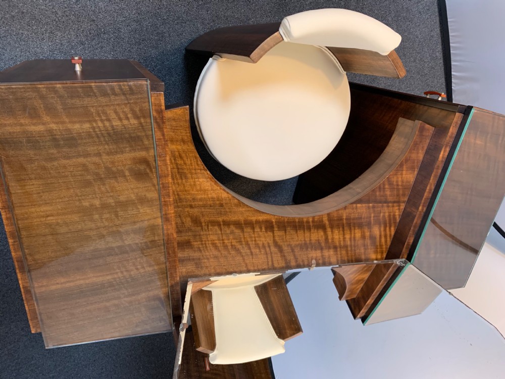 Art Deco Dressing Table View XV