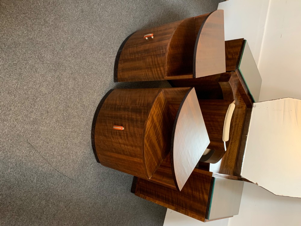 Art Deco Dressing Table View XVII
