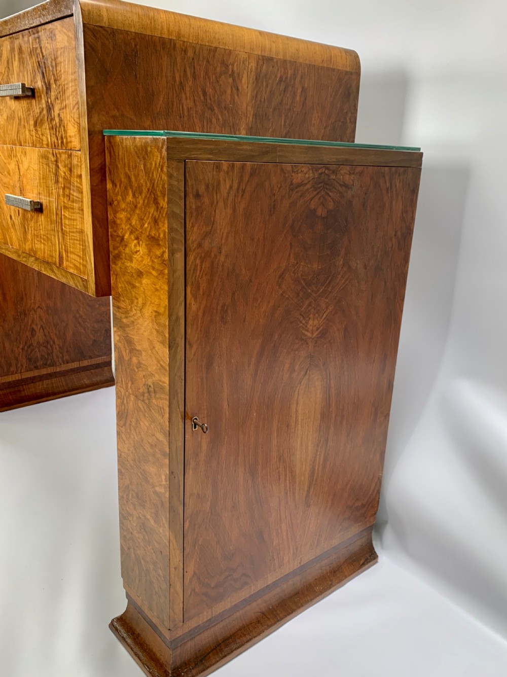 Art Deco Serving Table View VIII