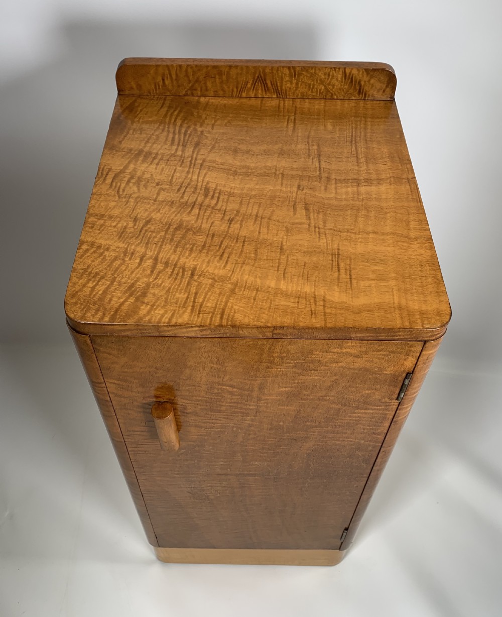 Epstein Bedside Cabinet View V
