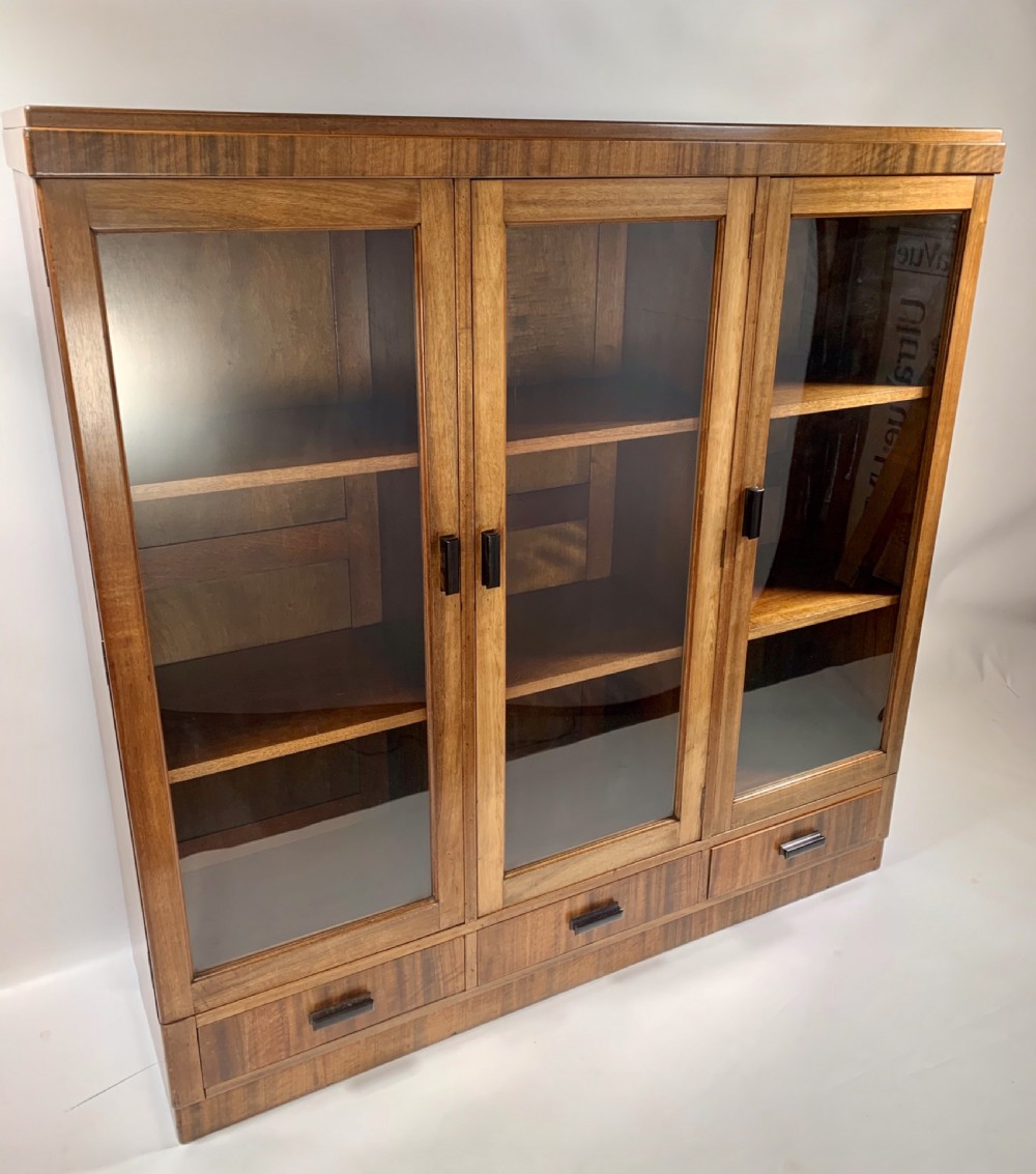 Art Deco Bookcase View IV
