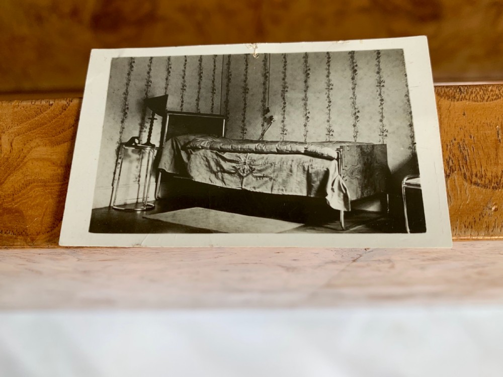 Art Deco Single Bed View IV