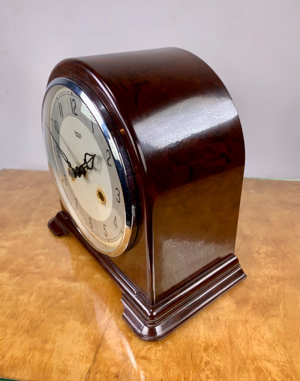 Art Deco Mantle Clock View VI
