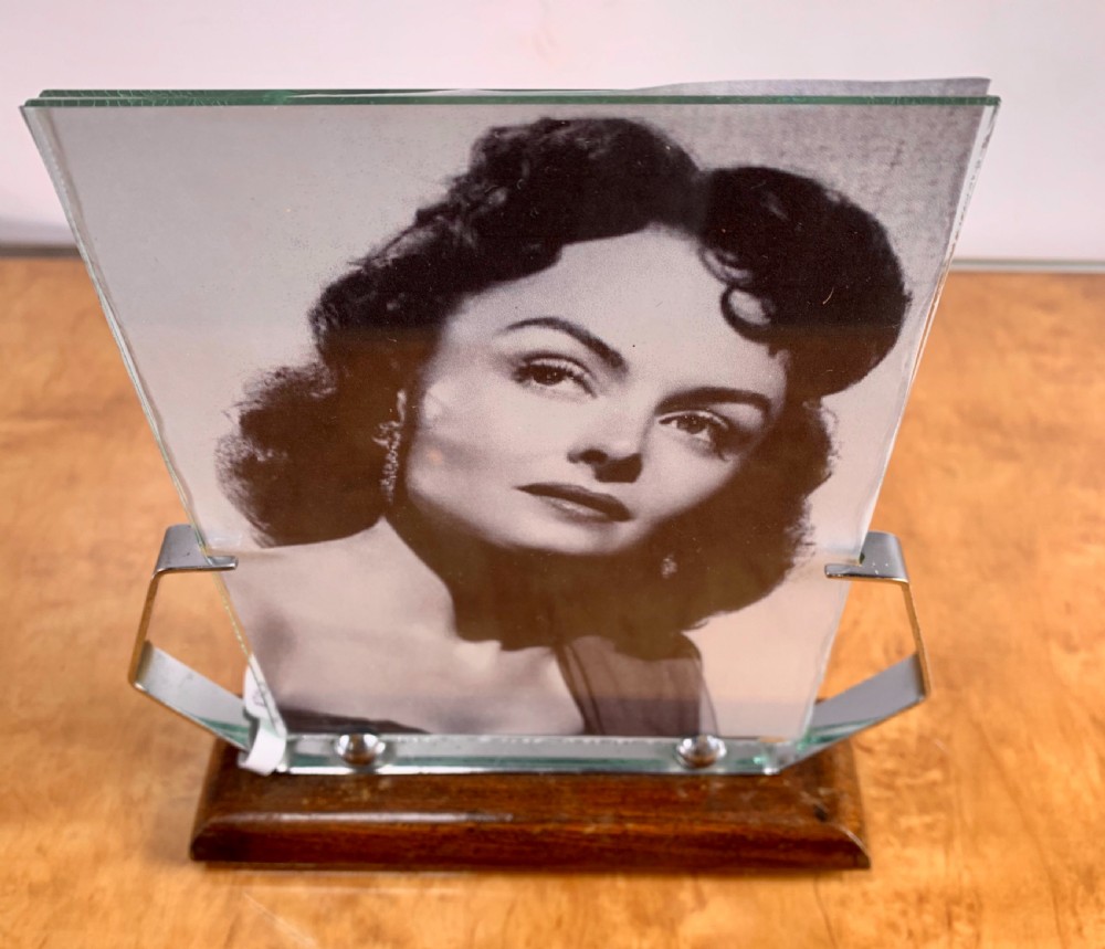 Art Deco Photo Frame View II