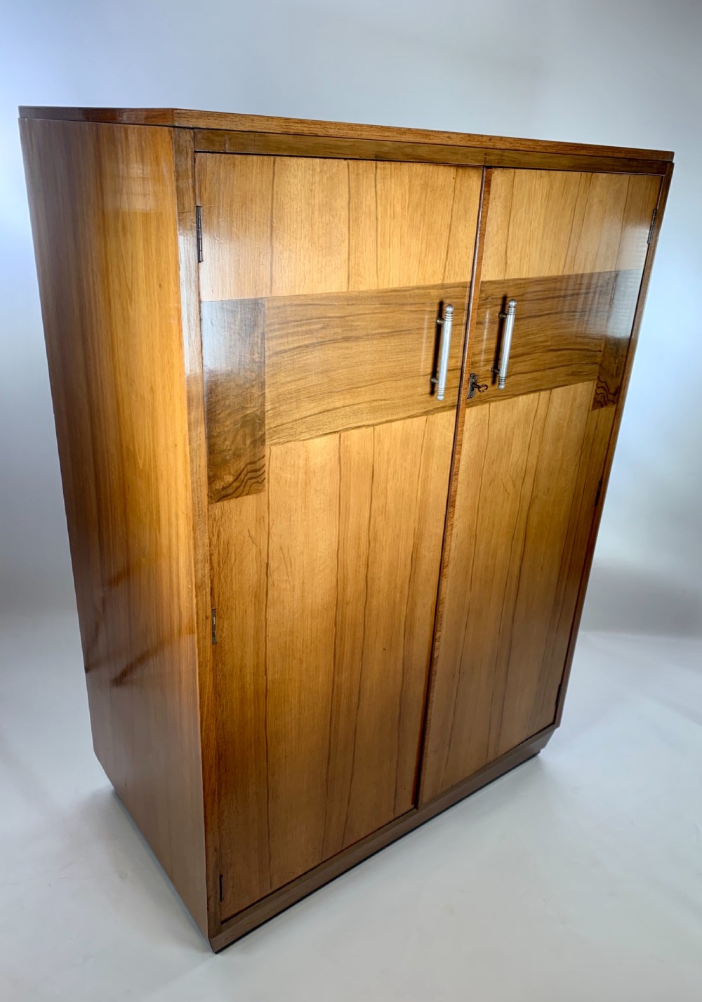Art Deco Gentleman’s Wardrobe  View III