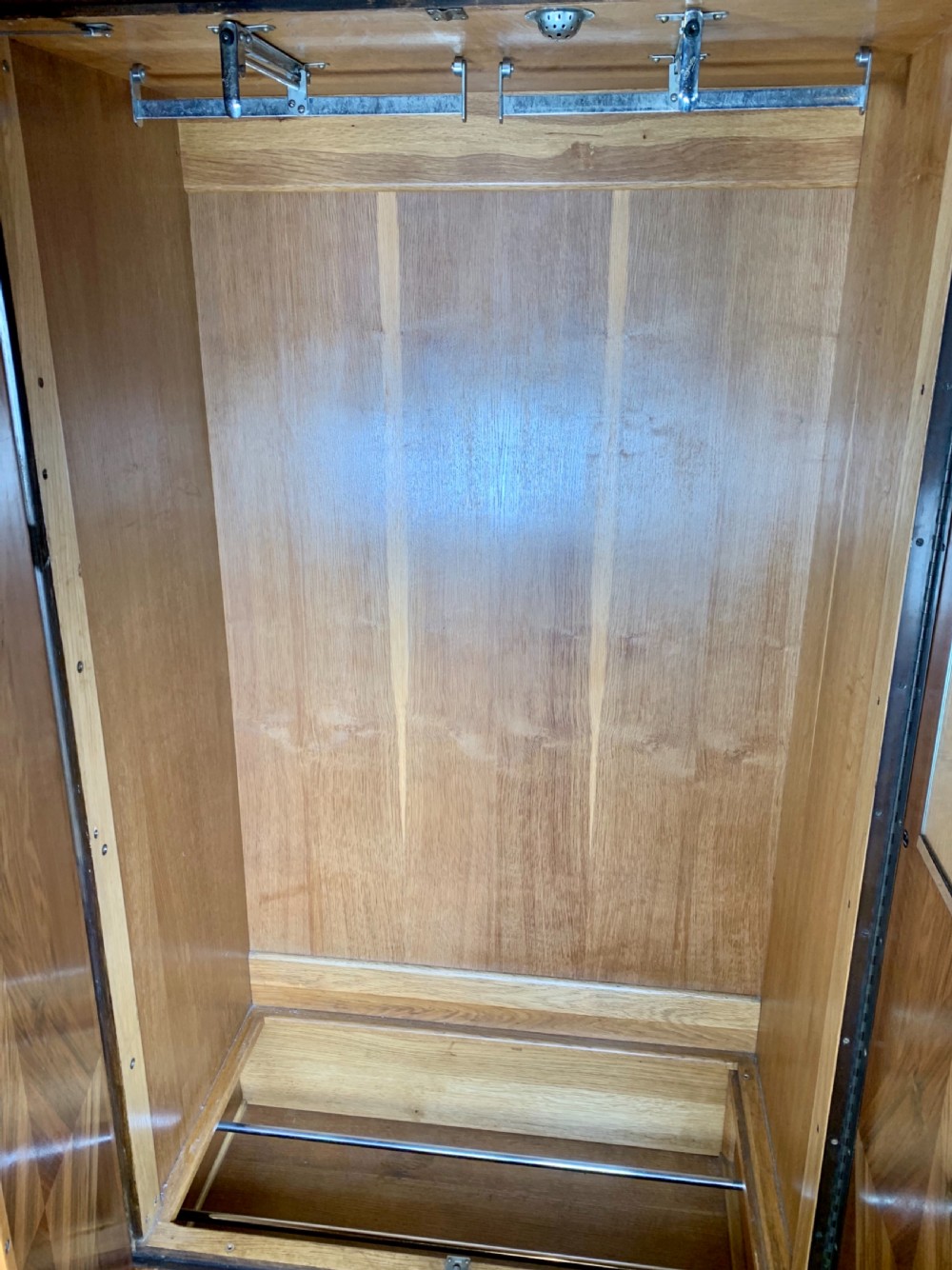 Art Deco Wardrobe  View IV
