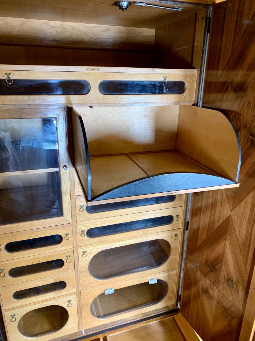 Art Deco Wardrobe  View IX