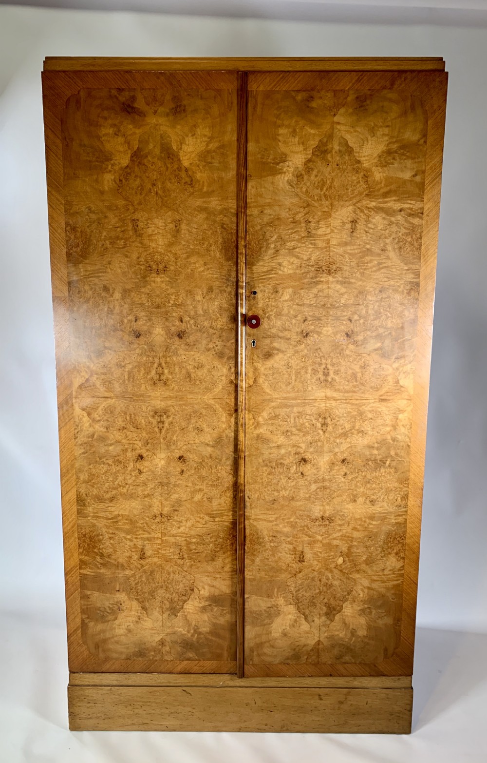 Art Deco Wardrobe  View IX