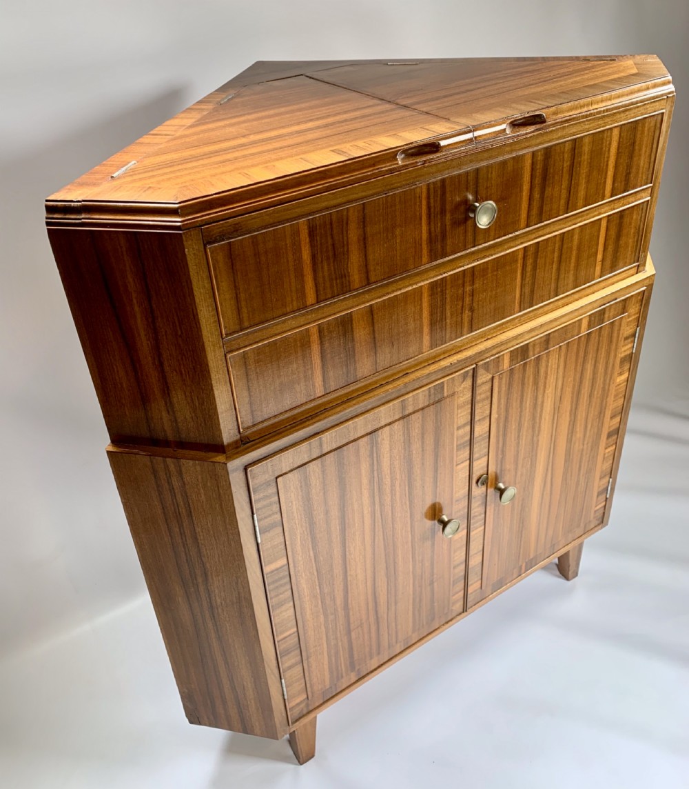 Corner Cocktail Cabinet View III