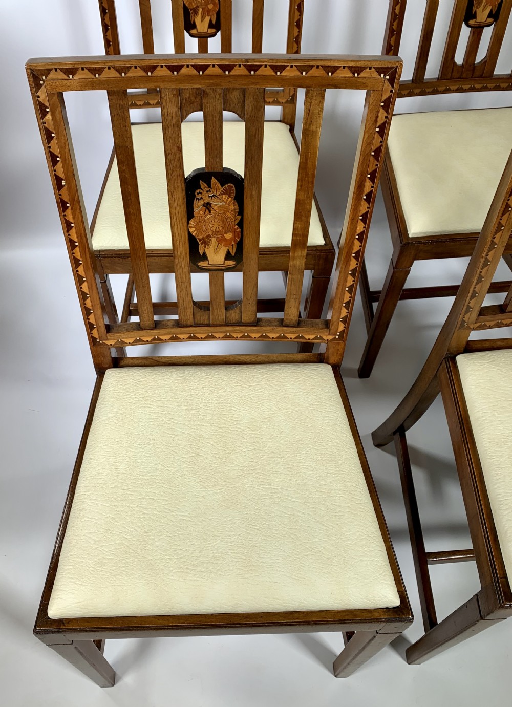 1930‘s Dining Room Table and Four Chairs View XIV