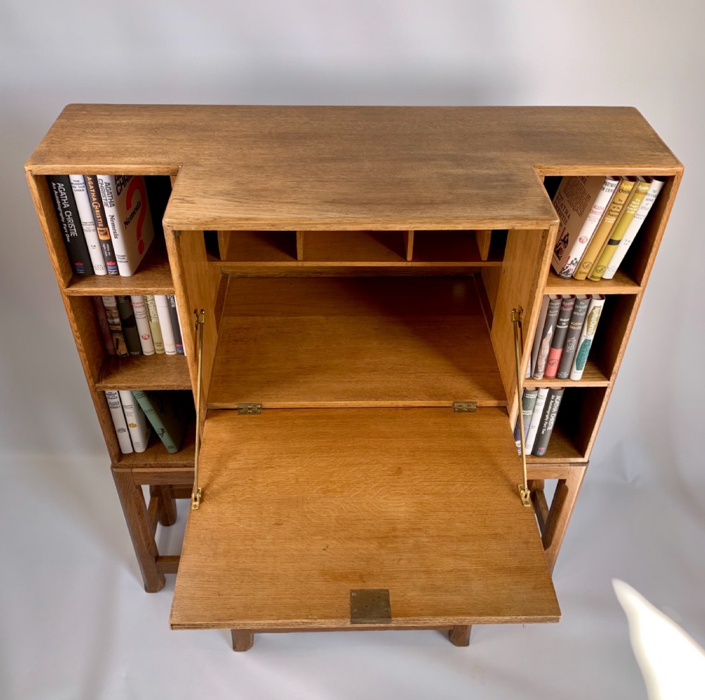 1930s Oak Bureau in the style of Heal's View V