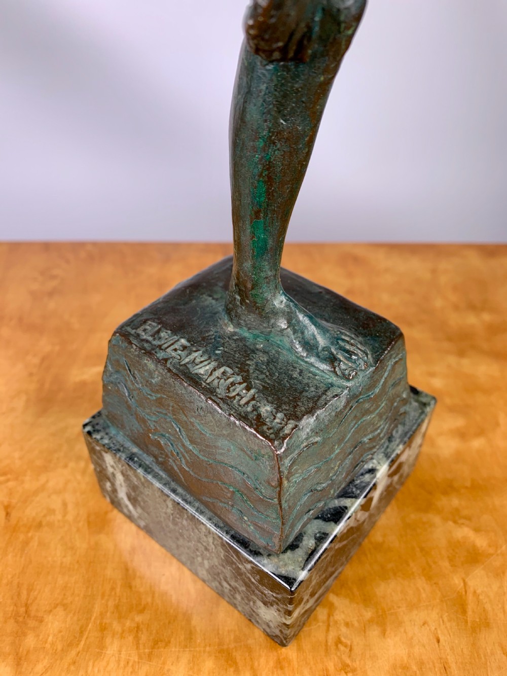 Art Deco Bronze Sculpture  View VIII