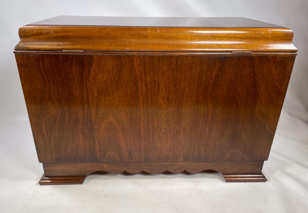 Art Deco Blanket Box View IV