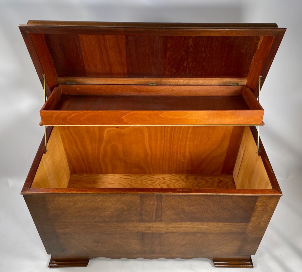 Art Deco Blanket Box View V