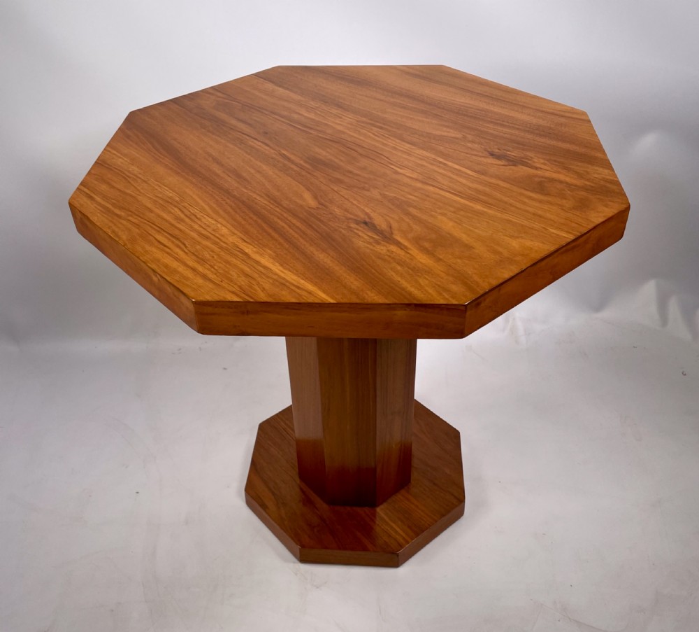 Art Deco Coffee Table View V