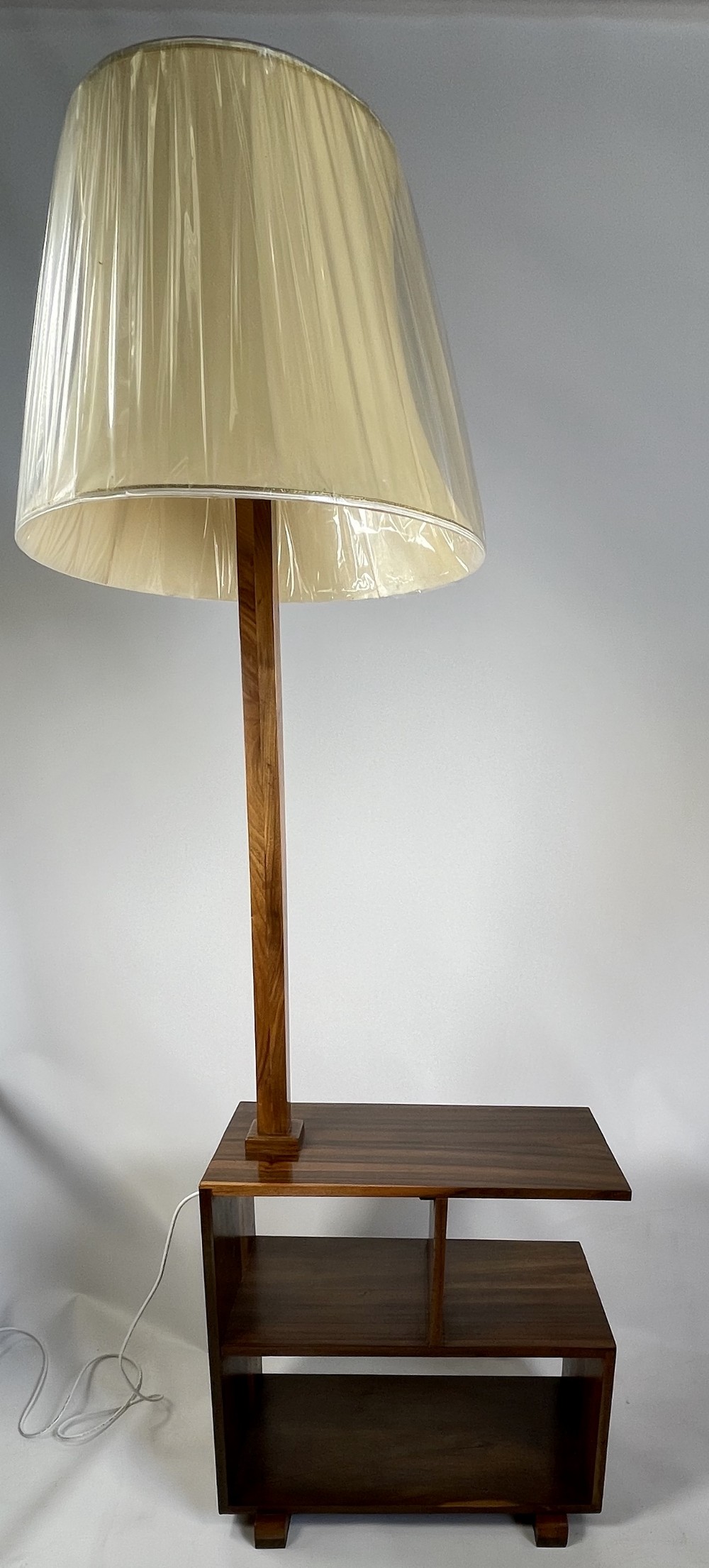 Art Deco Lamp Table