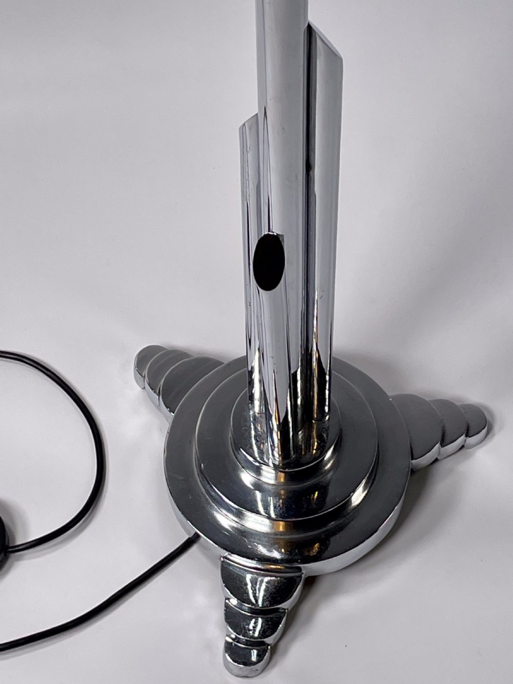 Art Deco Uplighter View VII