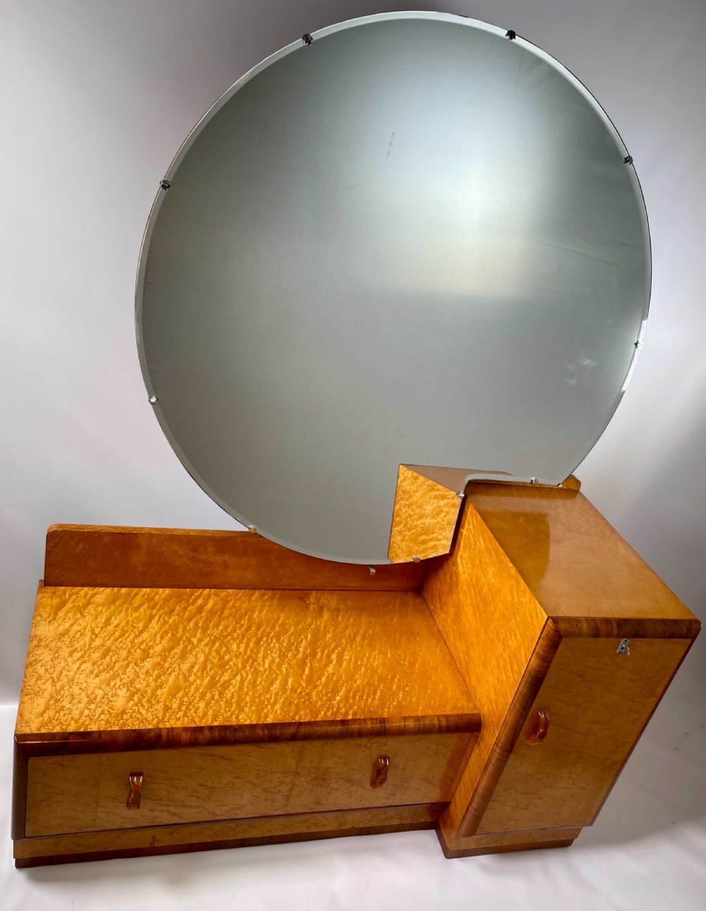 Art Deco Dressing Table View III
