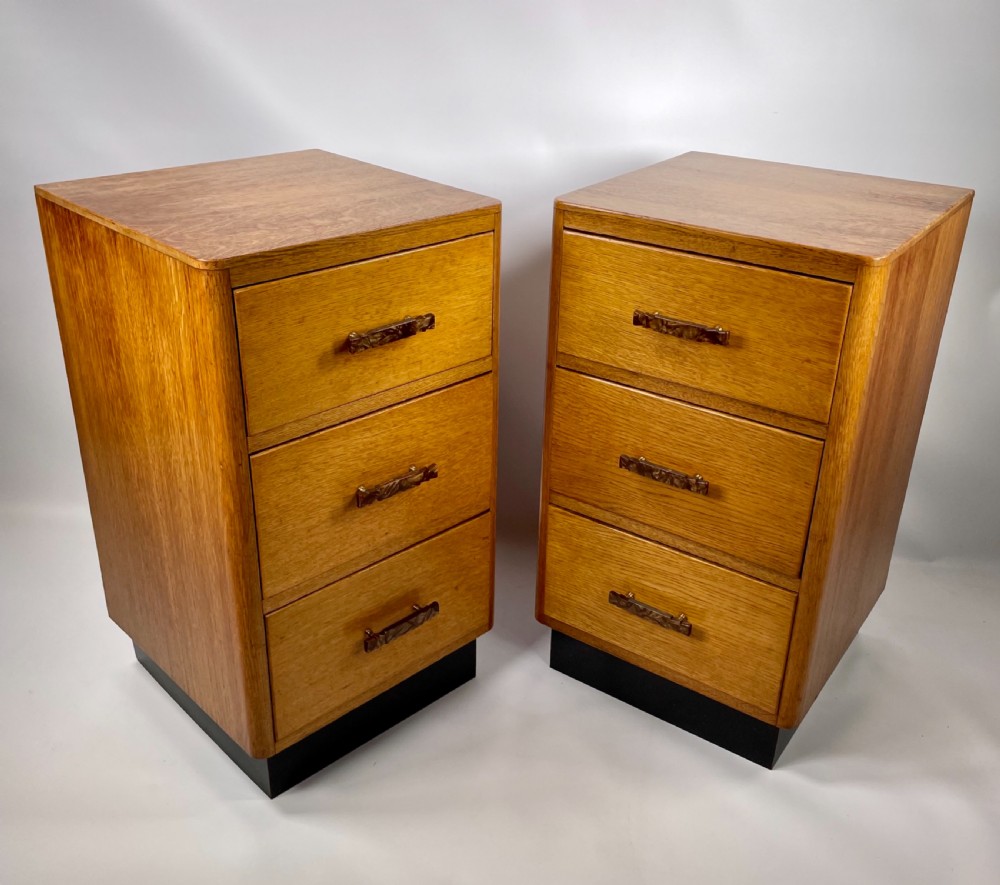 A Pair of Art Deco Oak Bedside Cabinets View XIII