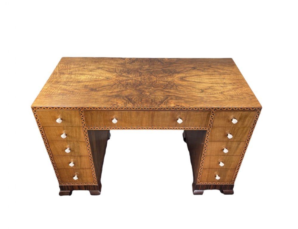 Fine Art Deco Desk
