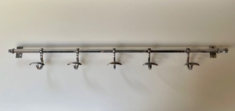 Art Deco Hanging Rail View II