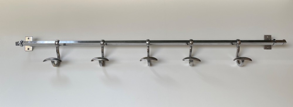 Art Deco Hanging Rail View IV