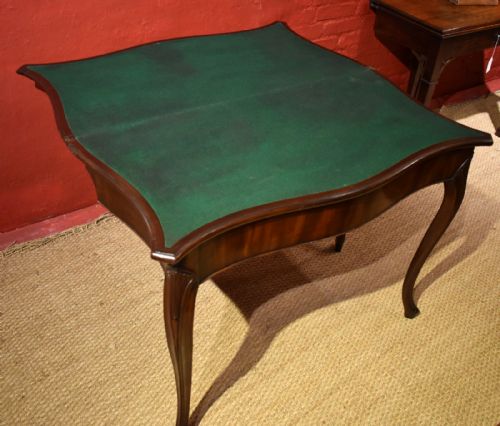 GEORGIAN MAHOGANY HEPPLEWHITE SERPENTINE CARD TABLE - ADDITIONAL PHOTO 8