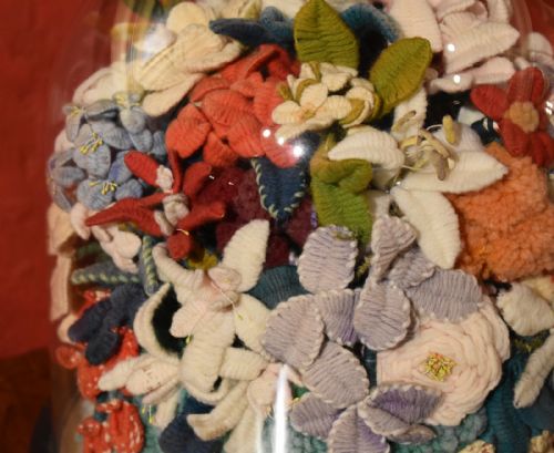 VICTORIAN WOOLWORK FLOWERS UNDER DOME - ADDITIONAL PHOTO 5
